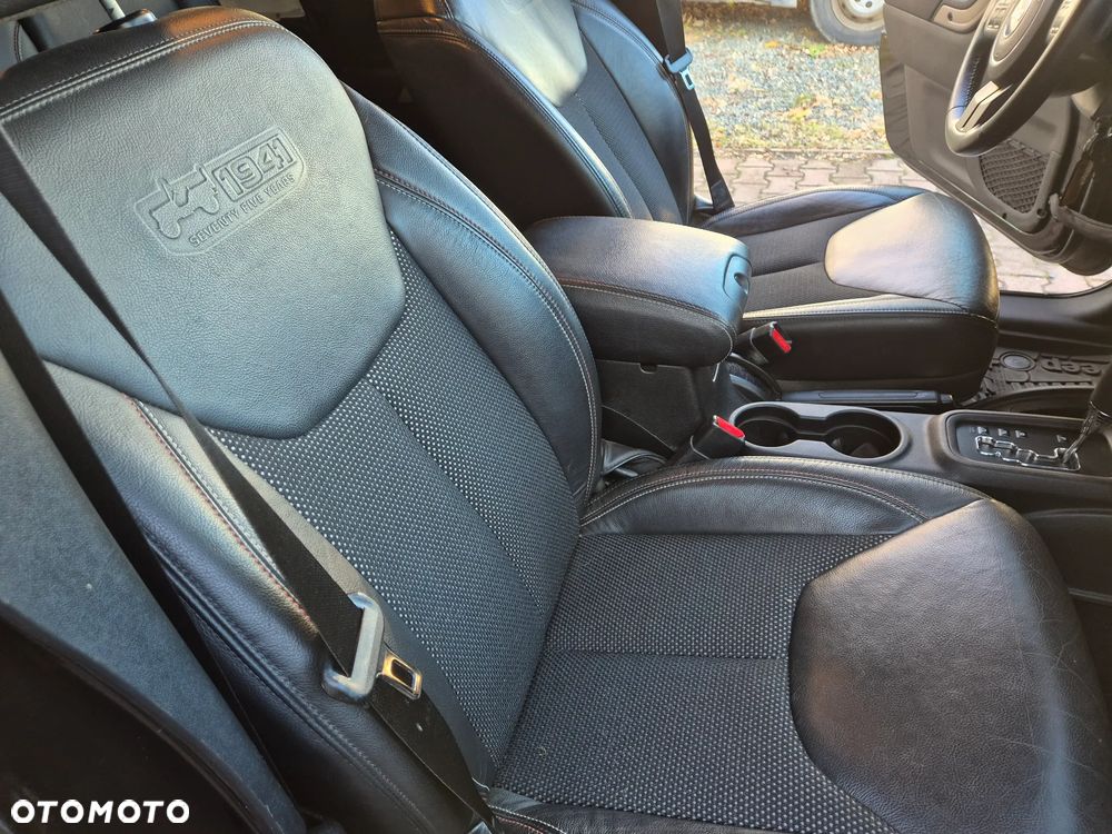 Jeep Wrangler 2.8 CRD Unlim Black Edition II - 30