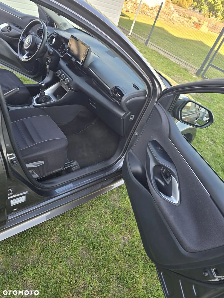 Toyota Yaris - 6