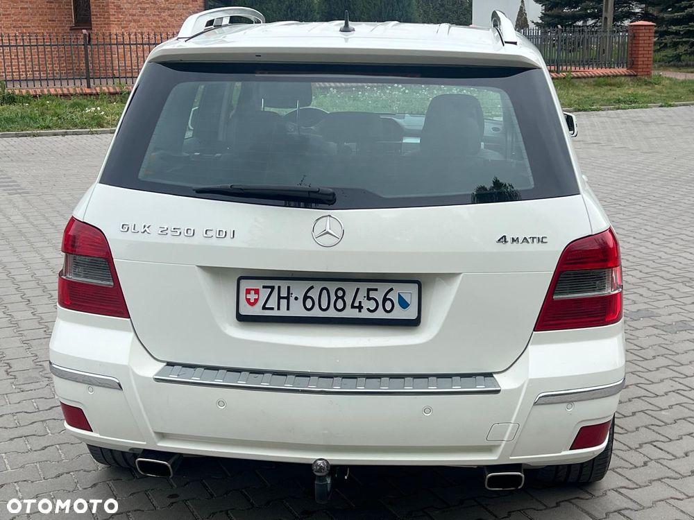 Mercedes-Benz GLK 250 CDI DPF 4Matic BlueEFFICIENCY 7G-TRONIC - 18