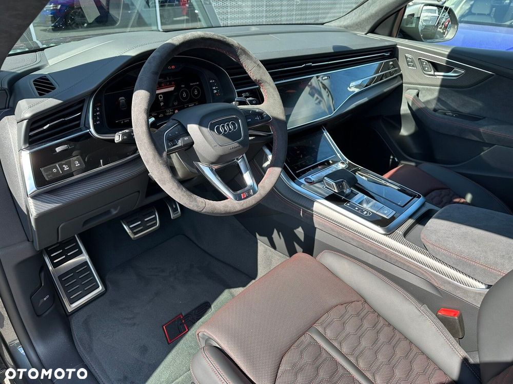 Audi RS Q8 - 14