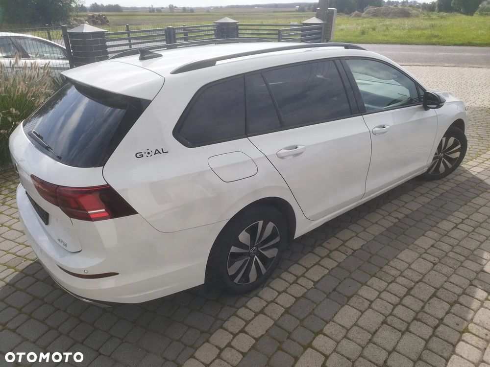 Volkswagen Golf 1.5 eTSI OPF DSG Goal - 3