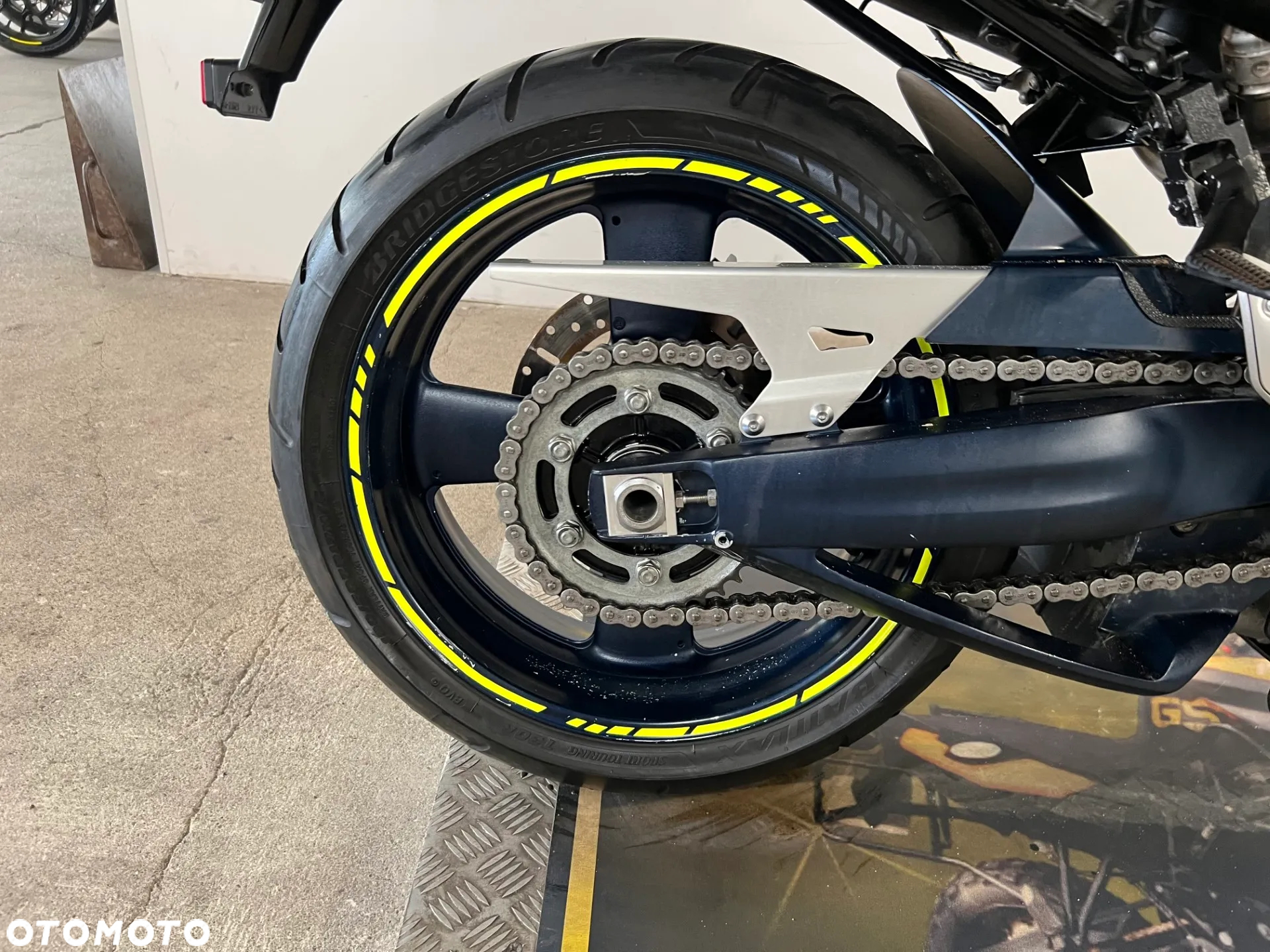 Yamaha MT - 7