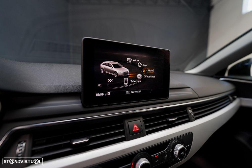 Audi A4 Avant 2.0 TDI S tronic - 25