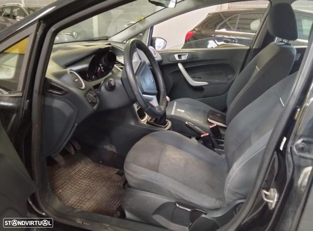 Ford Fiesta - 3