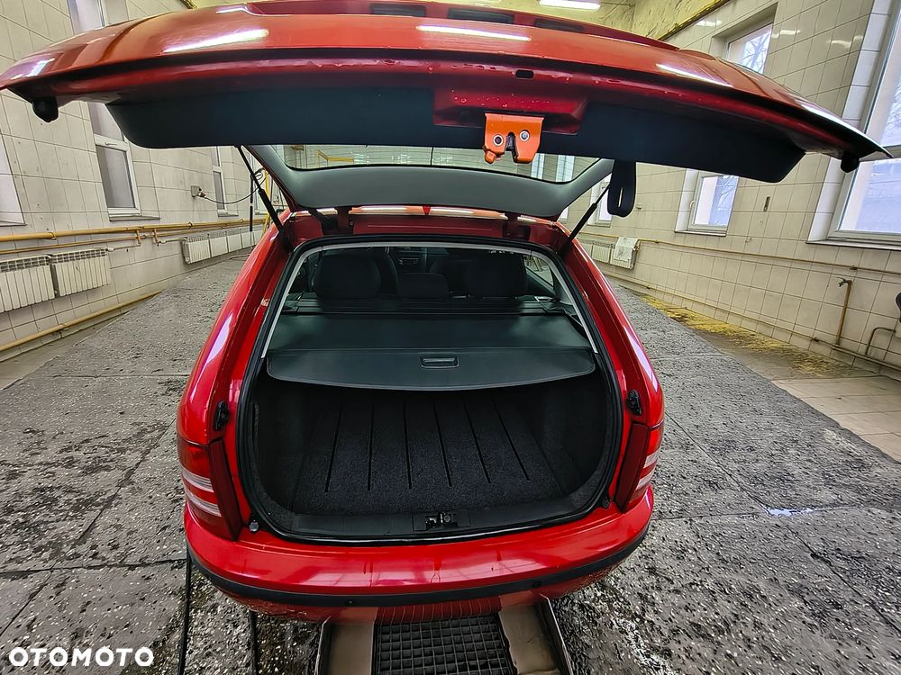 Skoda Fabia 1.2 12V Ice Classic + - 6