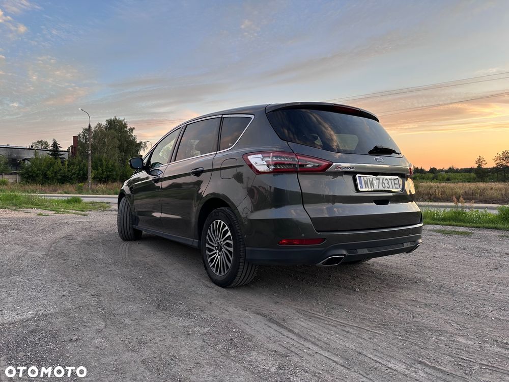 Ford S-Max 2.0 EcoBlue Titanium - 4