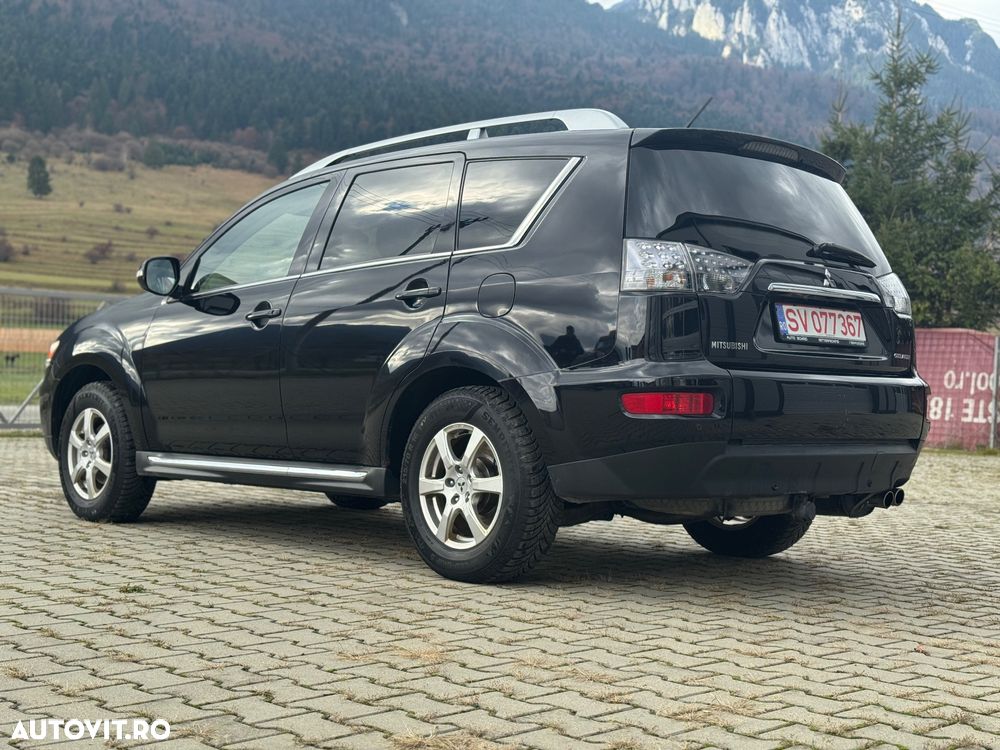 Mitsubishi Outlander 2.2 DI-D 4WD TC-SST Motion - 14