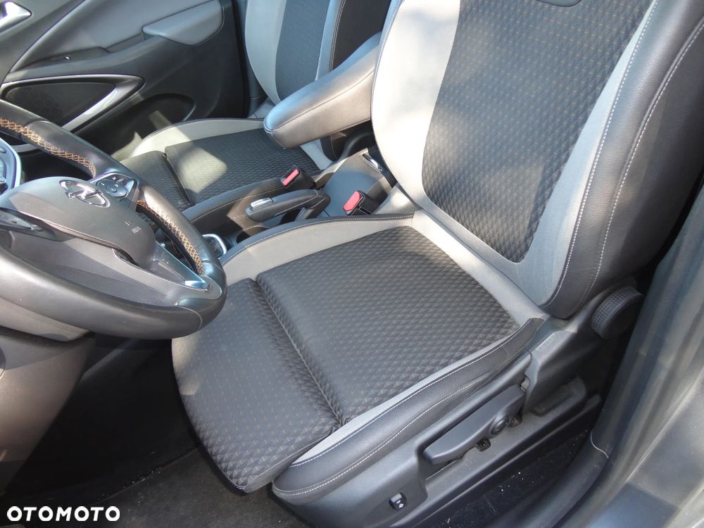 Opel Crossland X 1.6 Edition - 12
