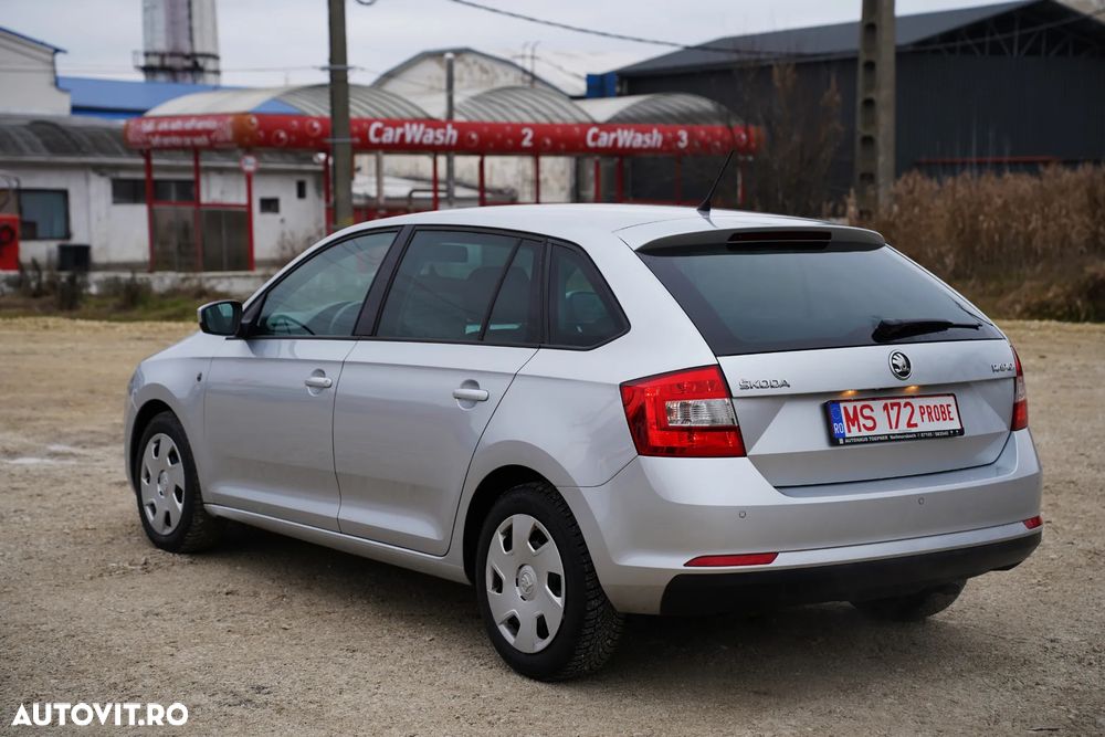 Skoda RAPID 1.4 TSI DSG Active - 5