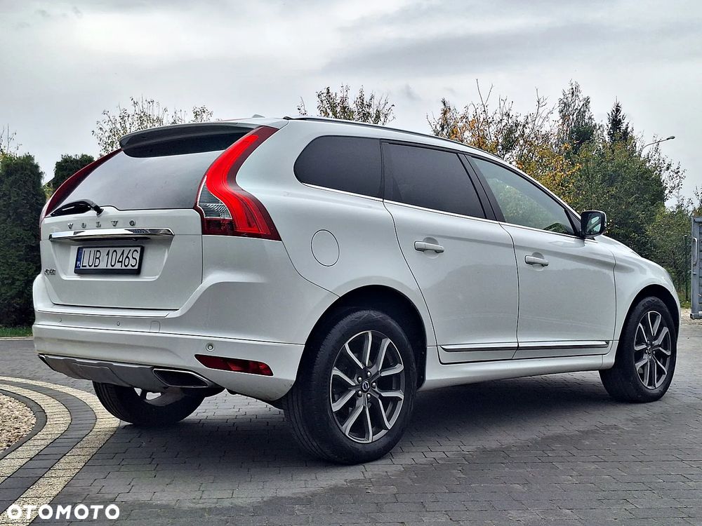 Volvo XC 60 D4 Geartronic Summum - 8