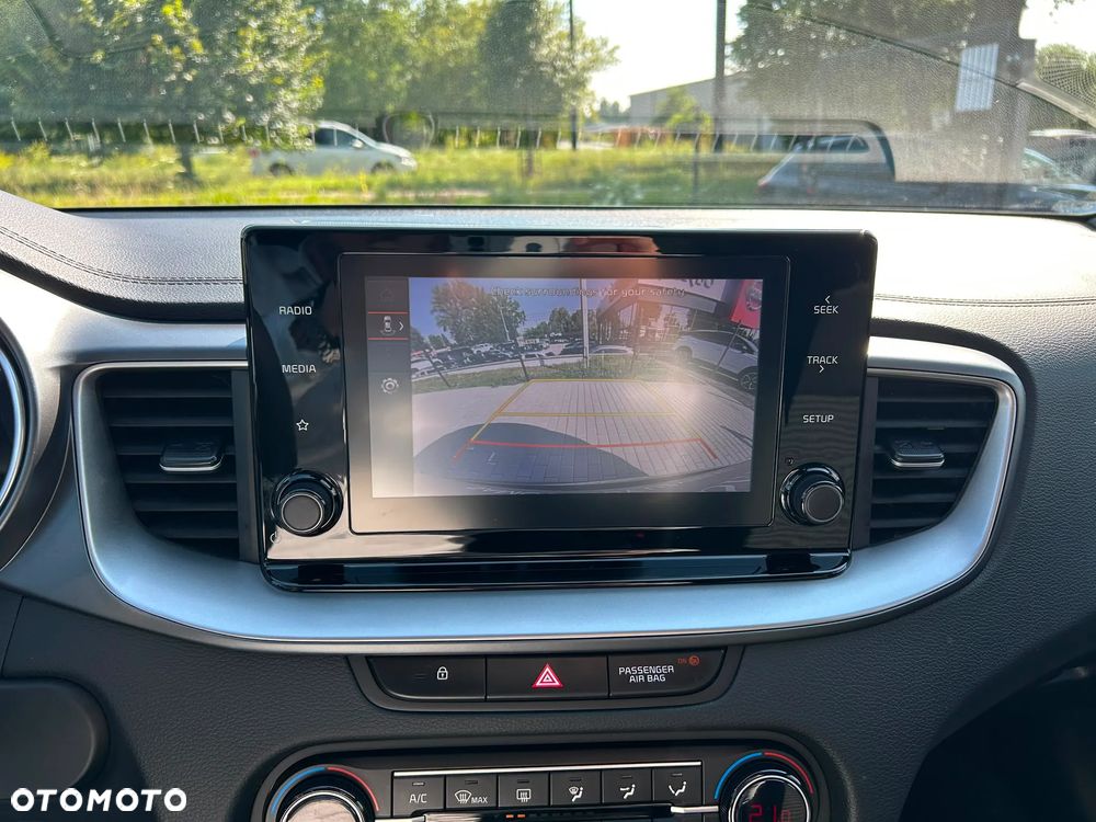 Kia XCeed 1.5 T-GDI M DCT - 16