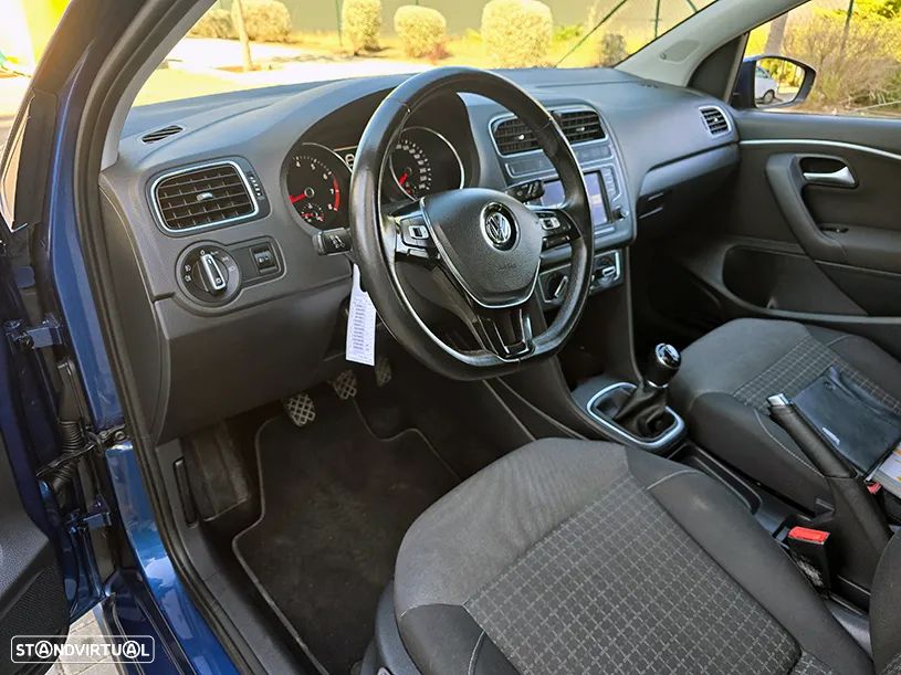 VW Polo 1.0 Confortline Nav - 10