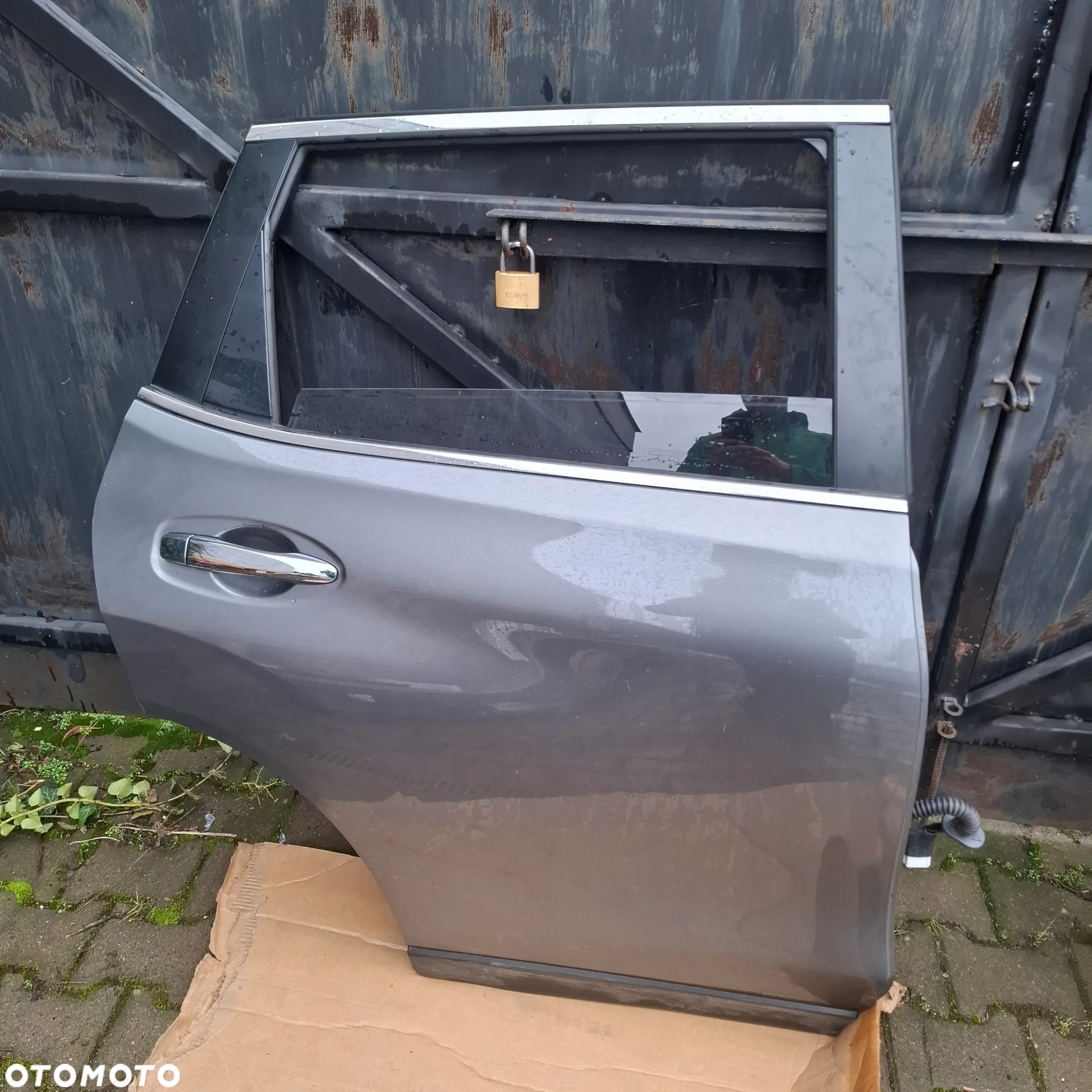 NISSAN X-TRAIL T32 14- PRAWA STRONA DRZWI PRZÓD TYŁ PRAWE KAD KADG SZARE SREBNY demontaz - 8