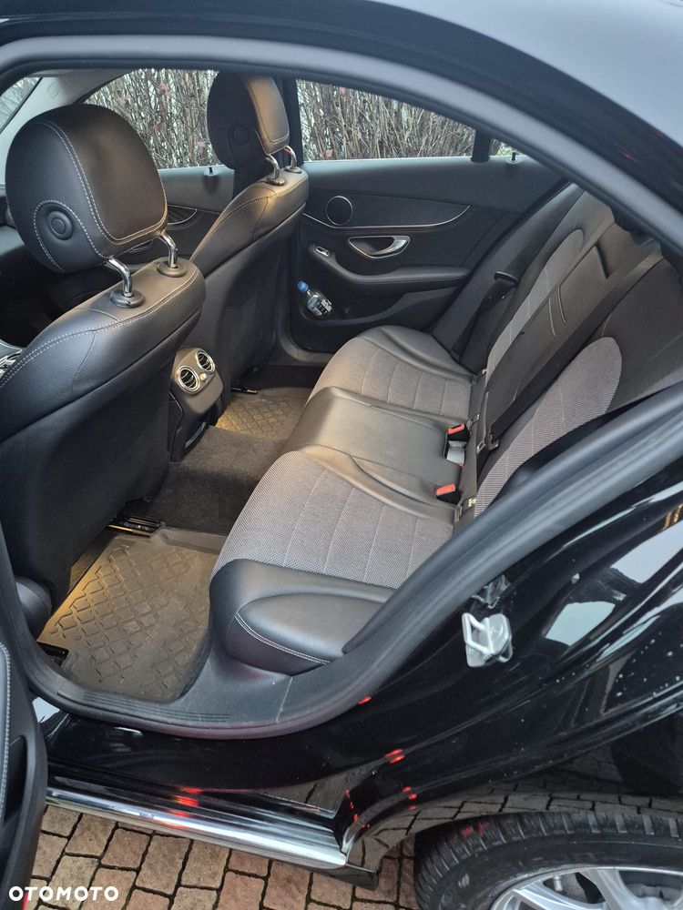 Mercedes-Benz Klasa C 200 7G-TRONIC - 8