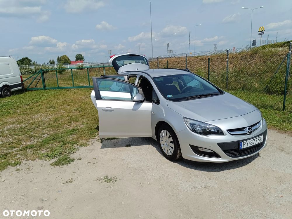 Opel Astra 1.4 T Sport - 8