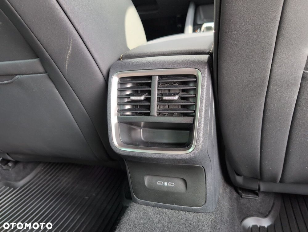 Skoda Octavia 2.0 TDI Selection DSG - 14