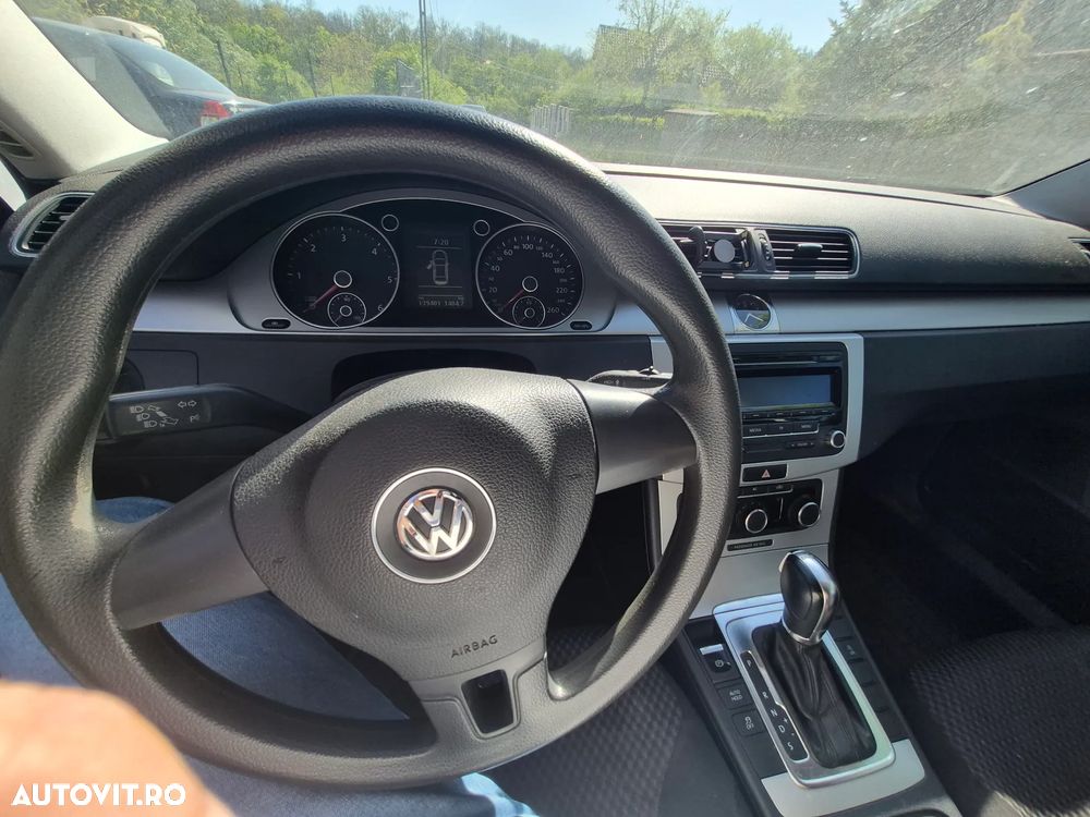 Volkswagen Passat 2.0 TDI BlueMotion Tehnology 4Motion Comfortline DSG - 2