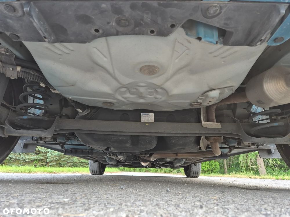 Toyota Yaris 1.33 VVT-i Comfort - 30