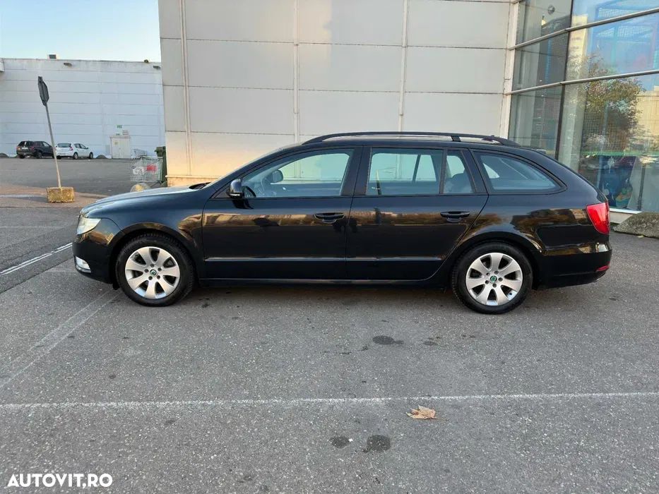 Skoda Superb 1.6 TDI GreenLine - 6