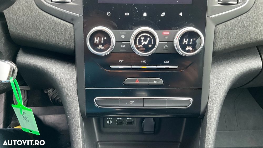 Renault Megane Blue dCi 116 Zen - 27