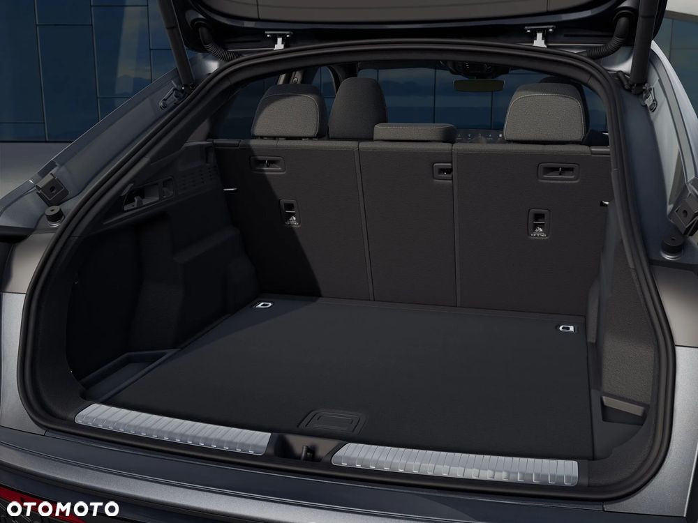 Audi Q5 Sportback - 10