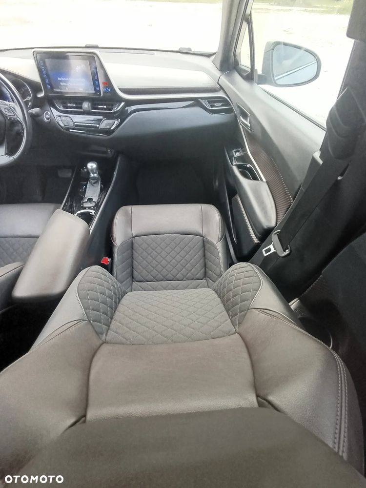 Toyota C-HR 1.2 T GPF Prestige CVT 4x4 - 14