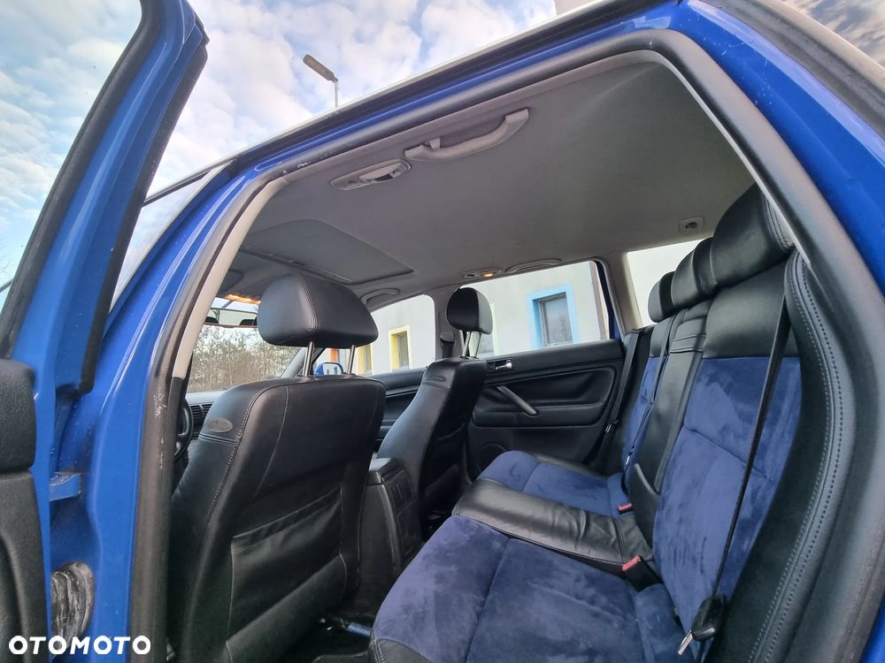 Volkswagen Passat - 30