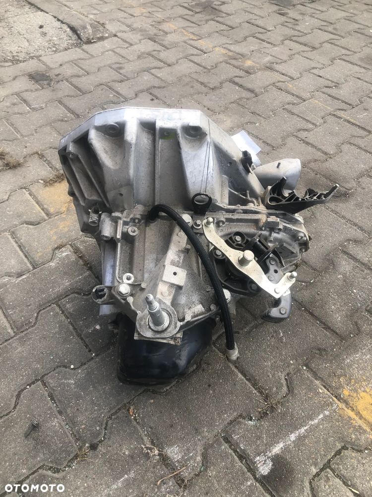 skrzynia biegów RENAULT CAPTUR 1,5 DCI JR5332 - 5