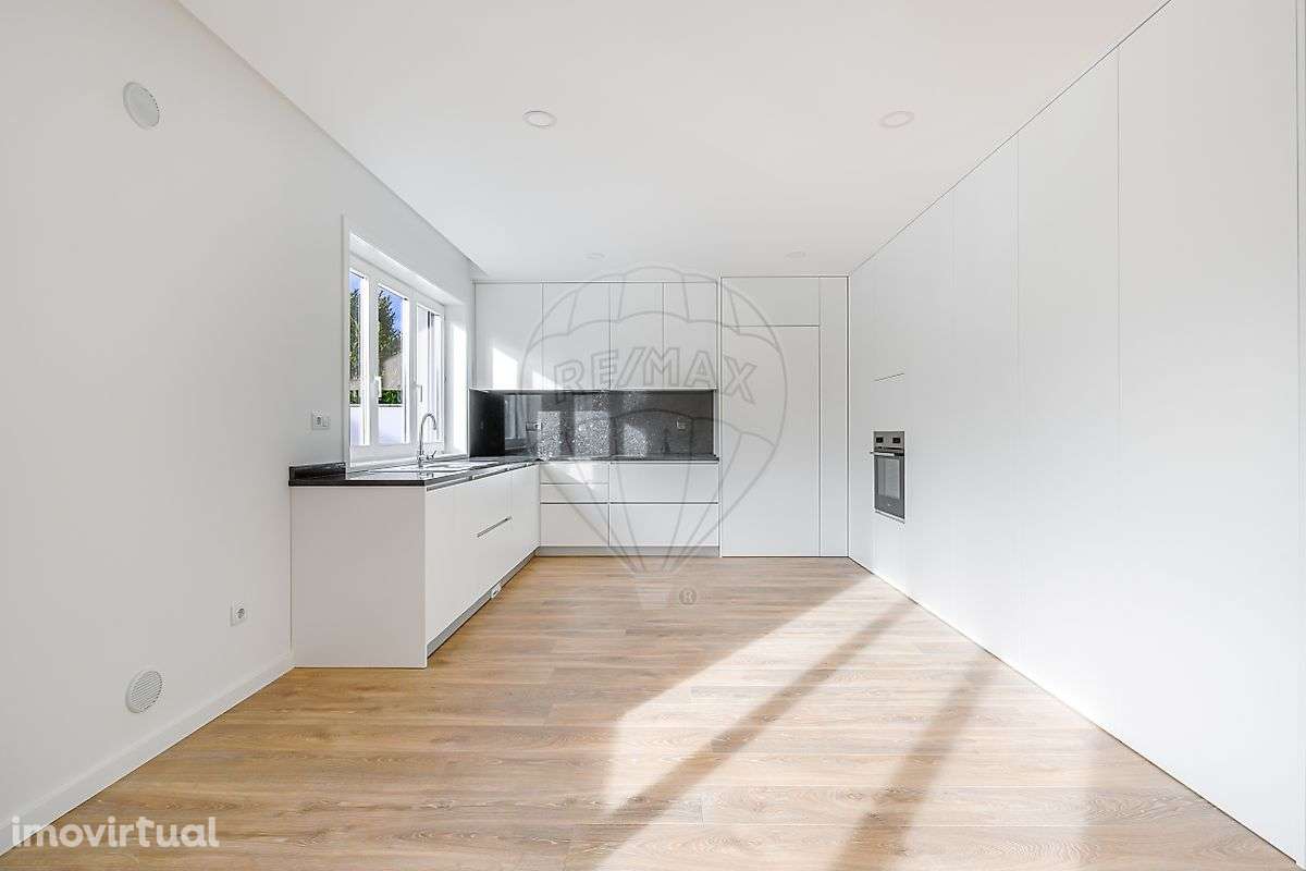 Apartamento T3 para arrendamento - Grande imagem: 2/28