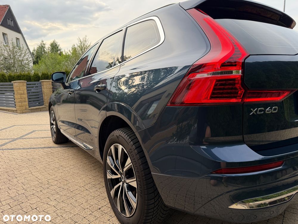 Volvo XC 60 B4 D AWD Inscription - 11
