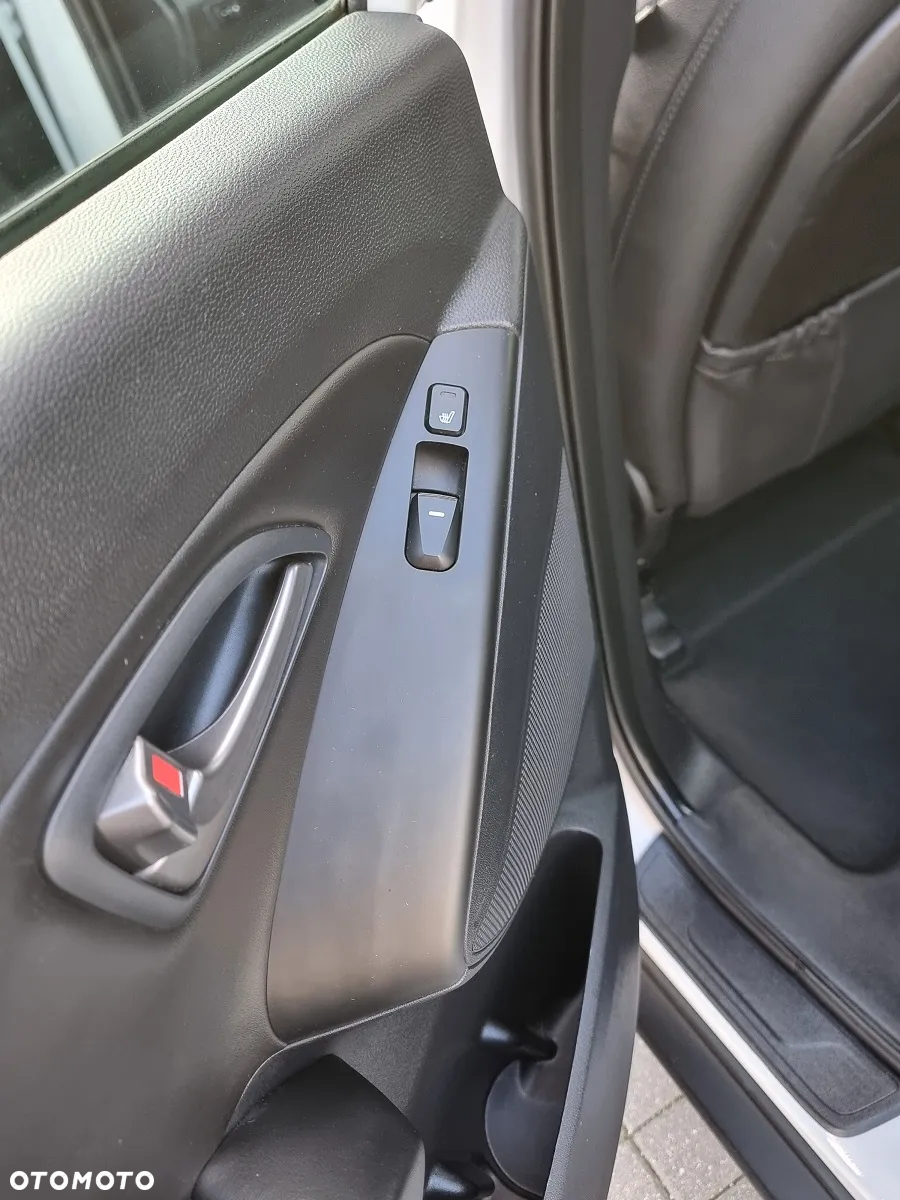 Hyundai ix35 - 9