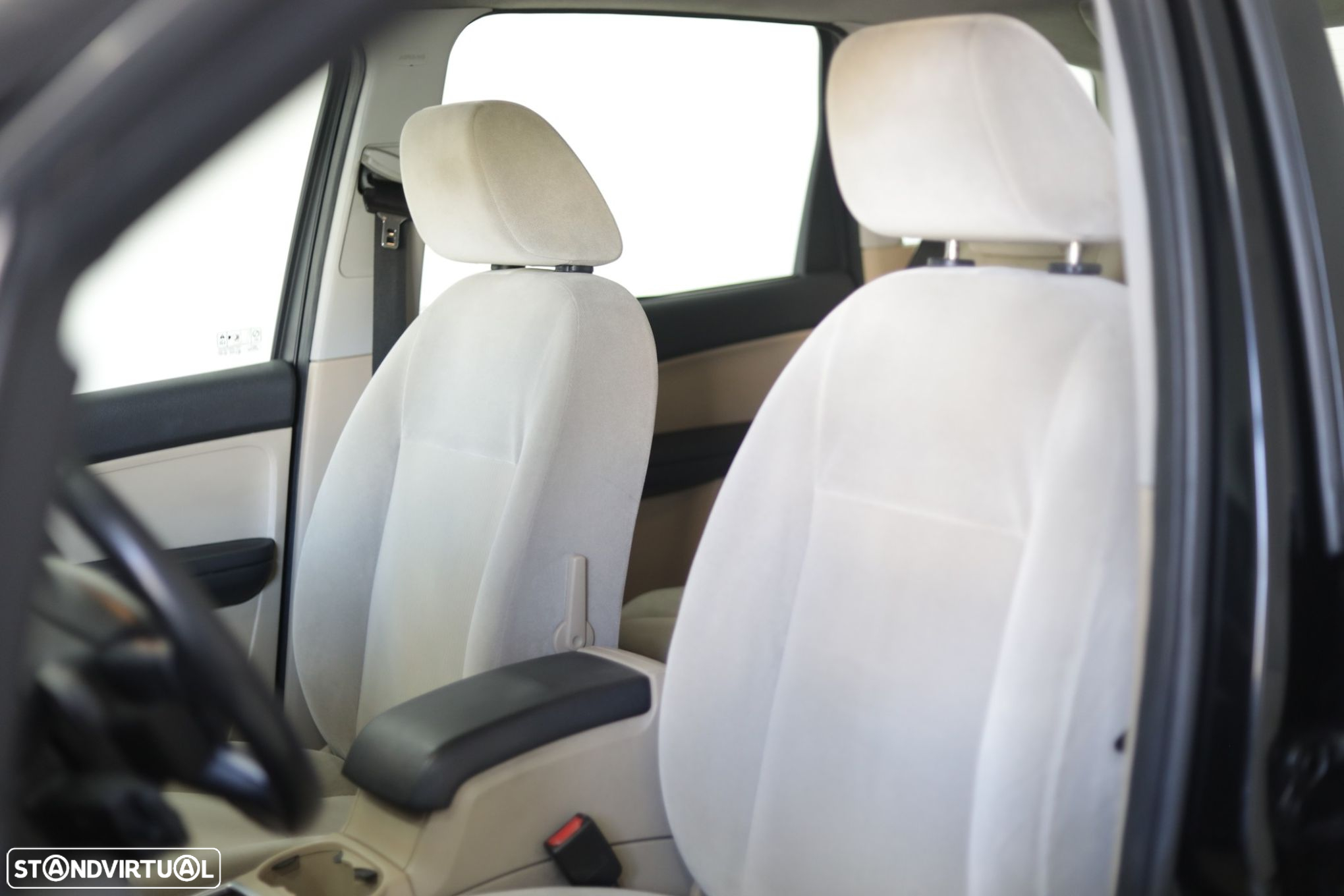 Ford C-Max - 15