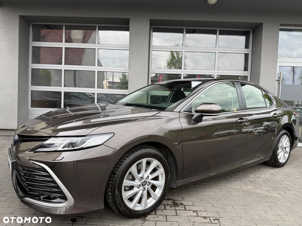 Toyota Camry 2.5 Hybrid Comfort CVT - 27