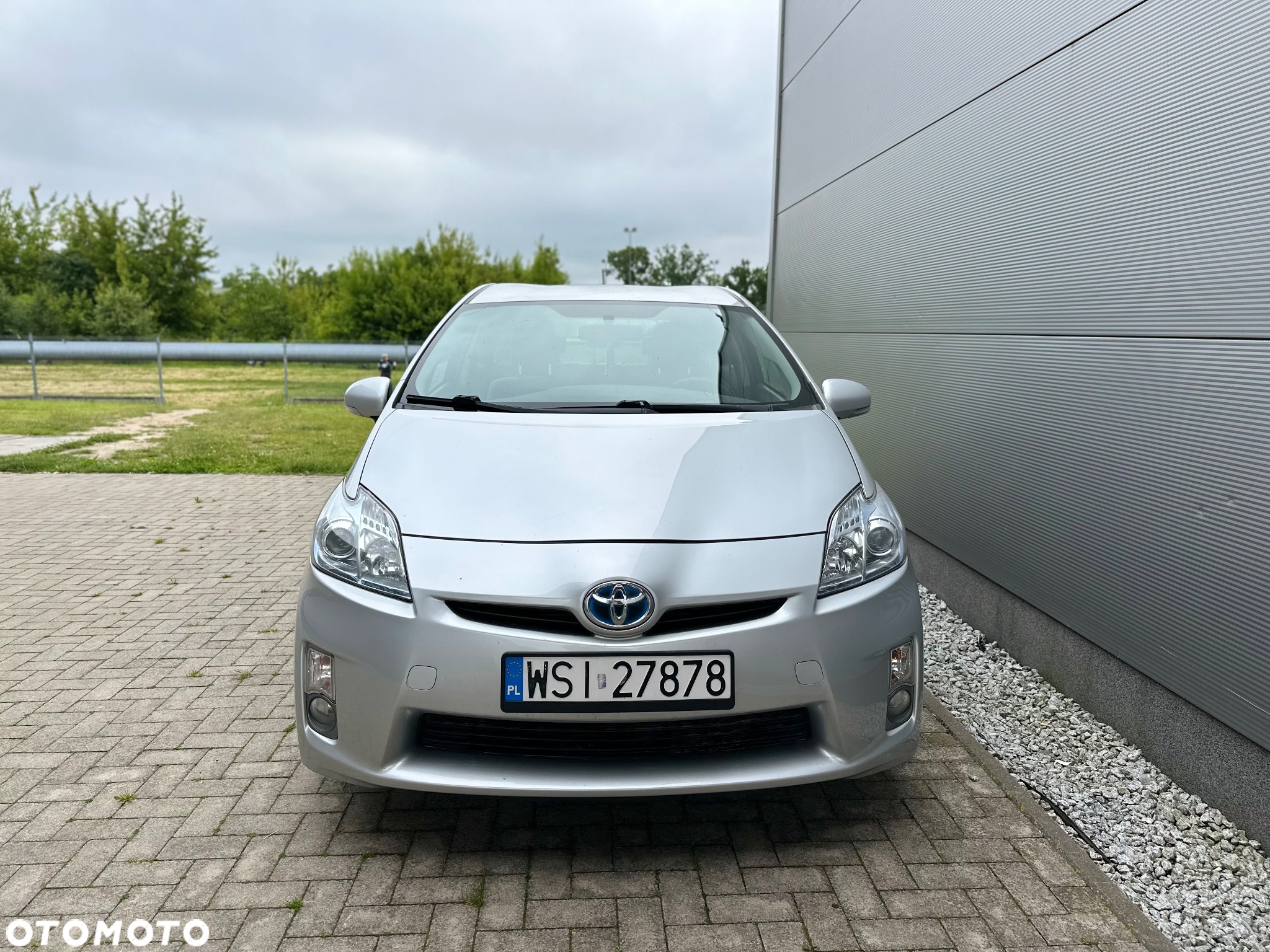 Toyota Prius 1.8 HSD Luna - 2