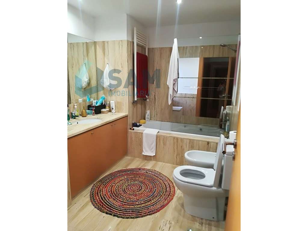 Duplex em condomínio fechado ao fluvial, foz zona de rio . Porto - Grande imagem: 5/39