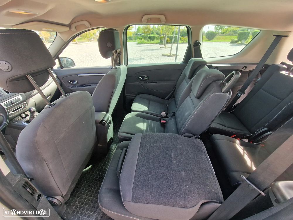 Renault Grand Scénic 1.5 dCi Bose Edition SS - 10