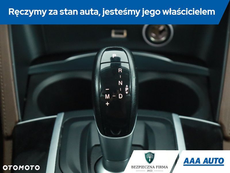 Alfa Romeo Stelvio - 17