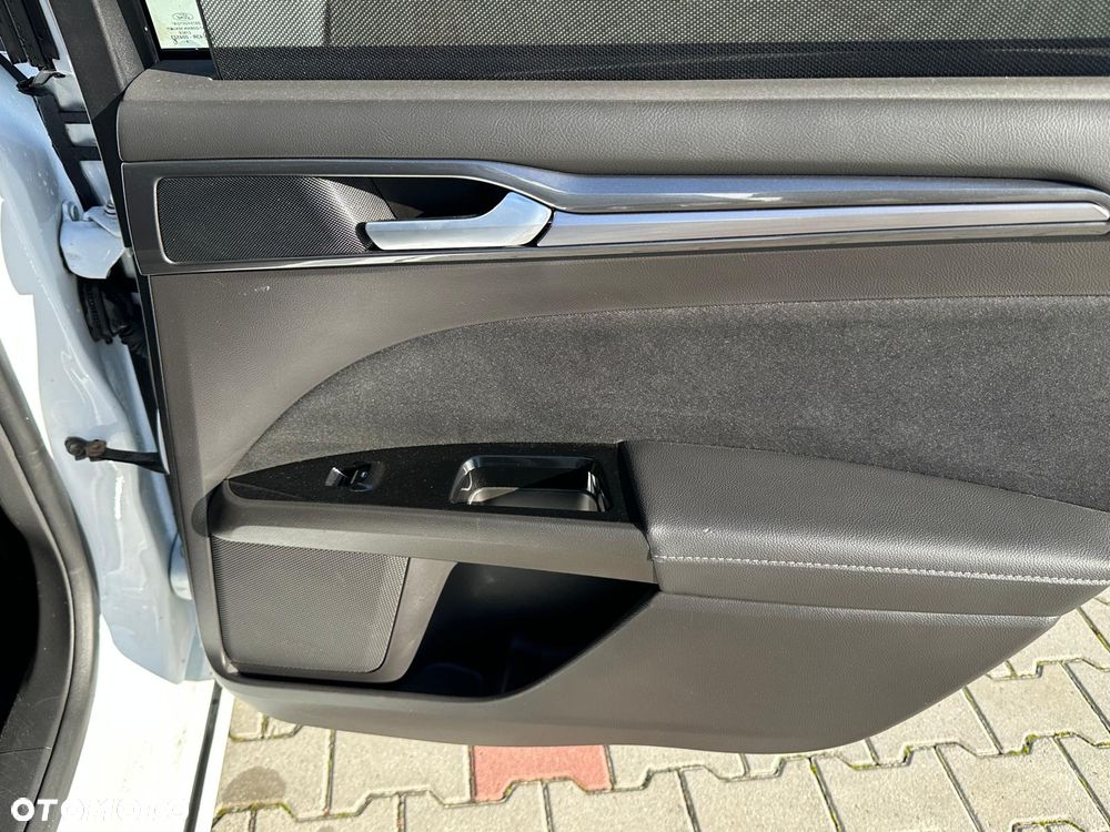 Ford Mondeo 2.0 EcoBlue Titanium - 17