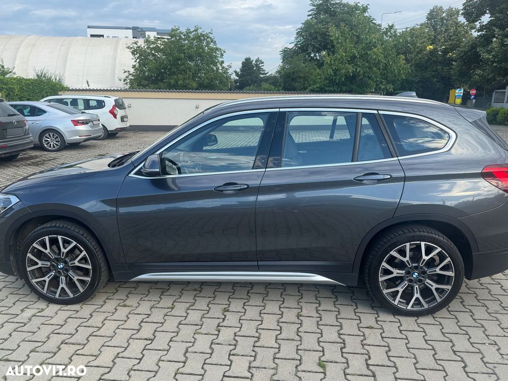 BMW X1 xDrive20d AT - 9