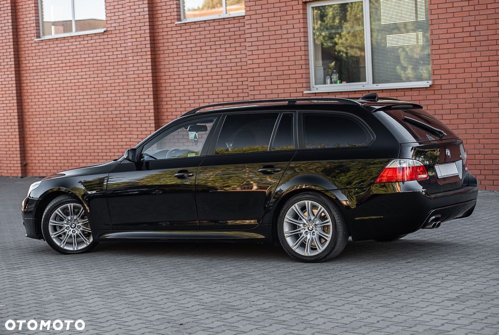 BMW Seria 5 523i - 10