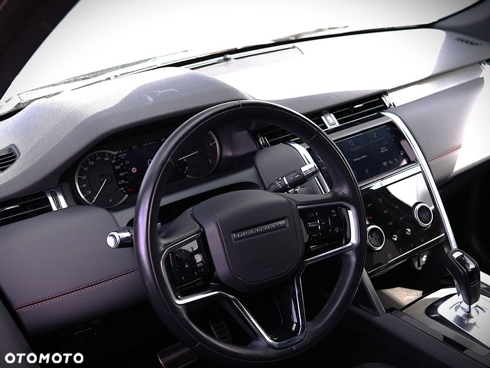 Land Rover Discovery Sport - 29