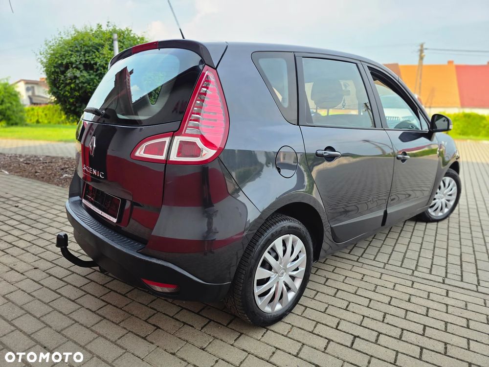 Renault Scenic 1.6 16V 110 Dynamique - 4