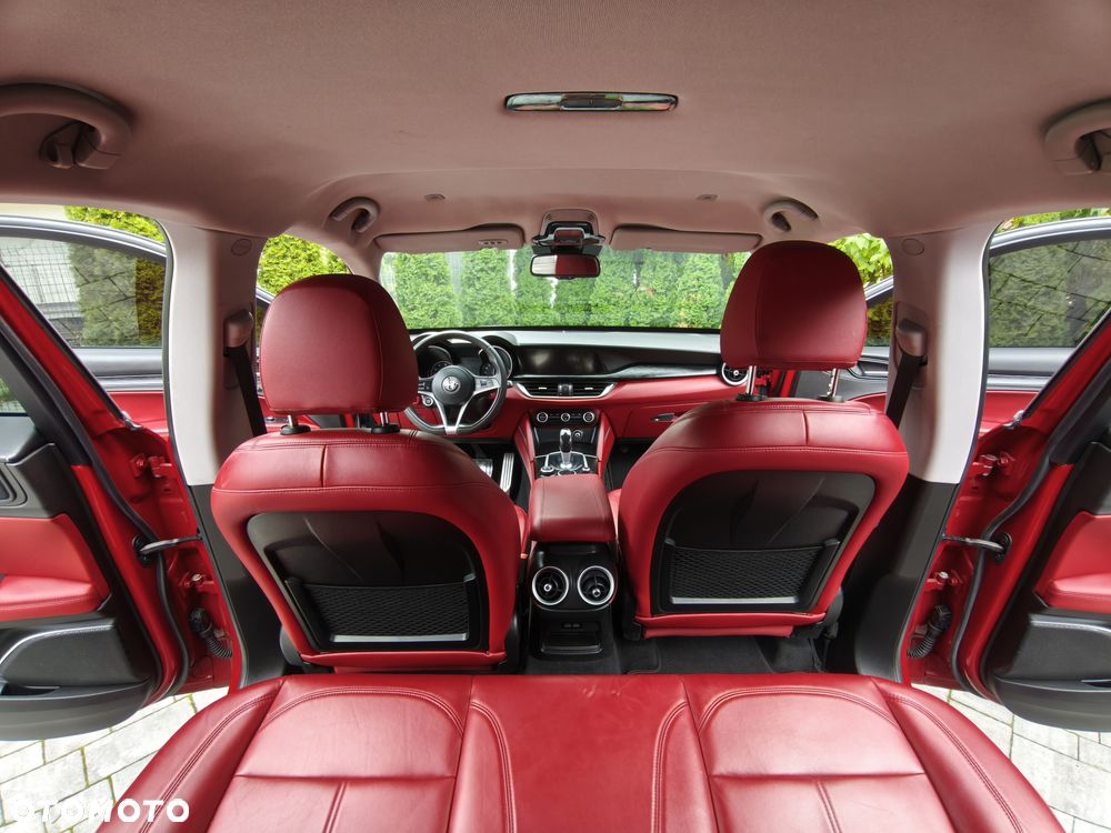 Alfa Romeo Stelvio 2.0 Turbo TI Q4 - 15