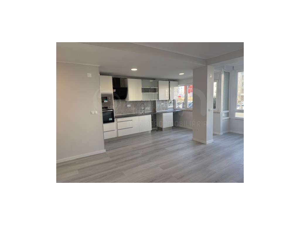 Apartamento T2 em Oeiras - Grande imagem: 4/18
