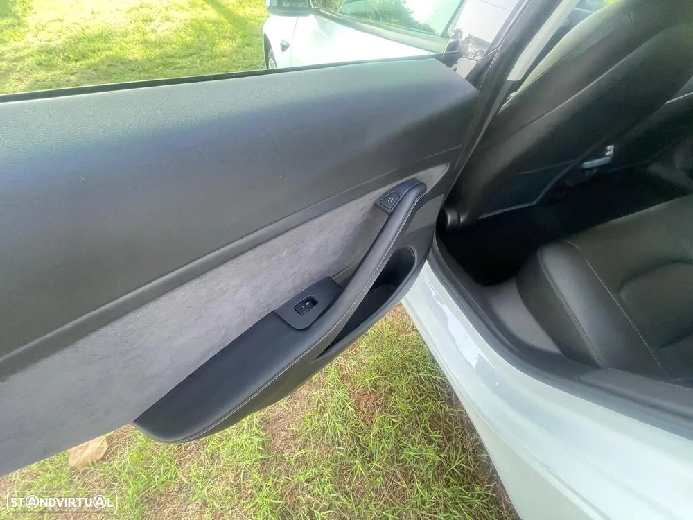 Tesla Model 3 Long Range Tração Integral - 17