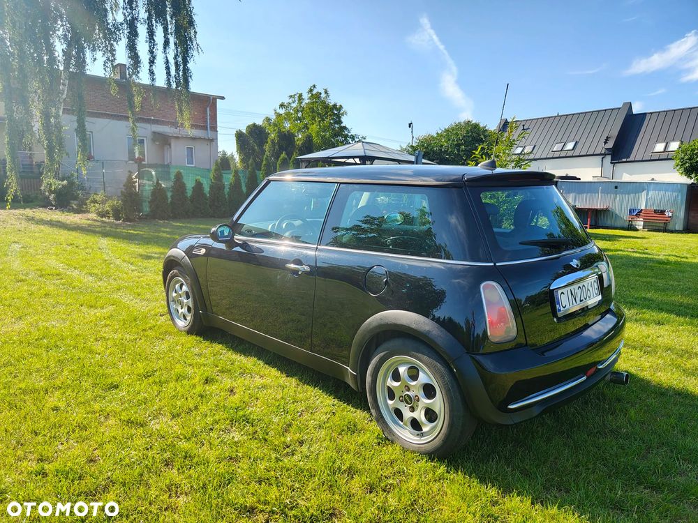 MINI ONE - 3