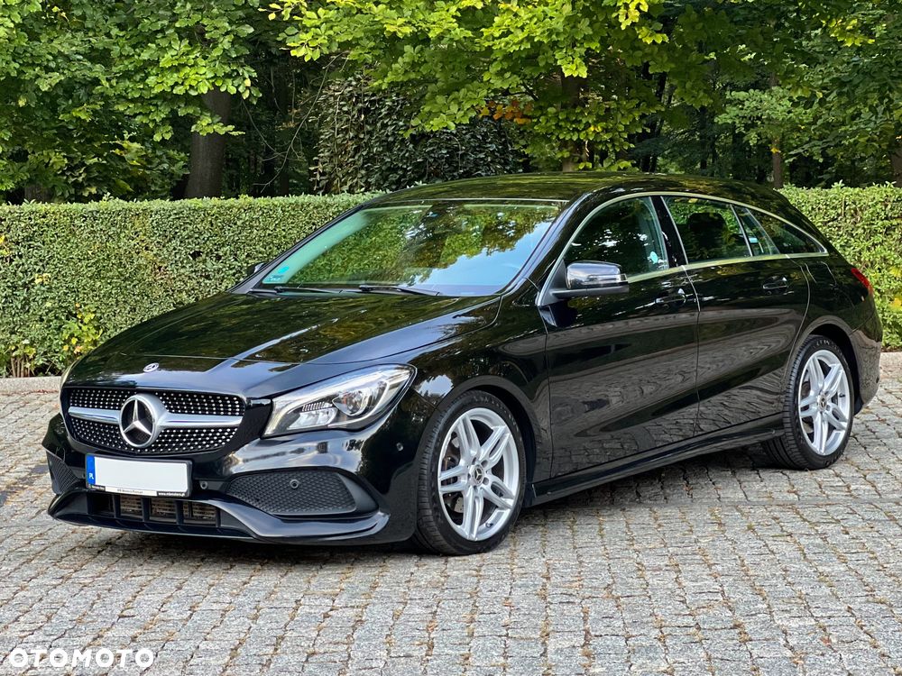 Mercedes-Benz CLA 200 7G-DCT AMG Line - 14