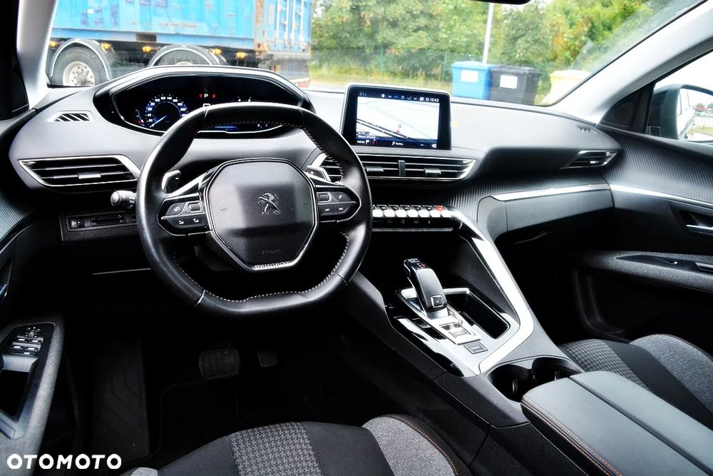 Peugeot 5008 BlueHDi 130 EAT8 Active - 5