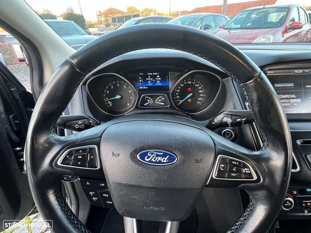 Ford Focus SW 1.0 SCTi Titanium - 9