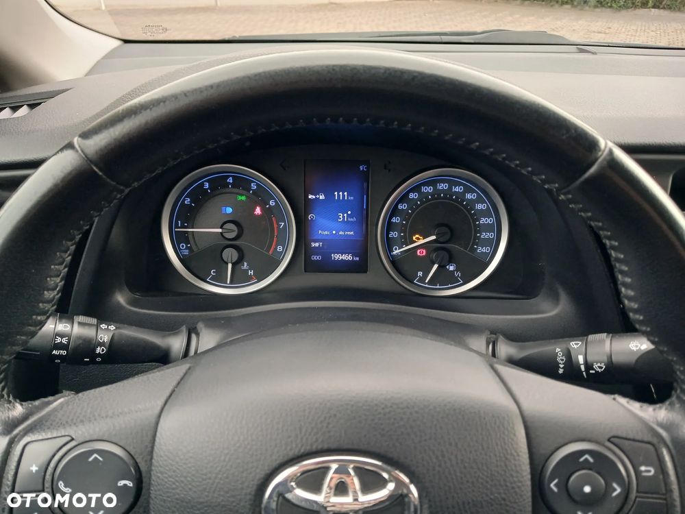 Toyota Corolla 1.6 Comfort - 9